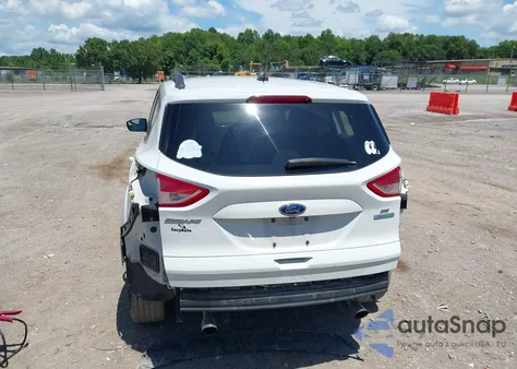 2014 Ford Escape Se z USA, uszkodzony, nr VIN 1FMCU0G97EUD92041